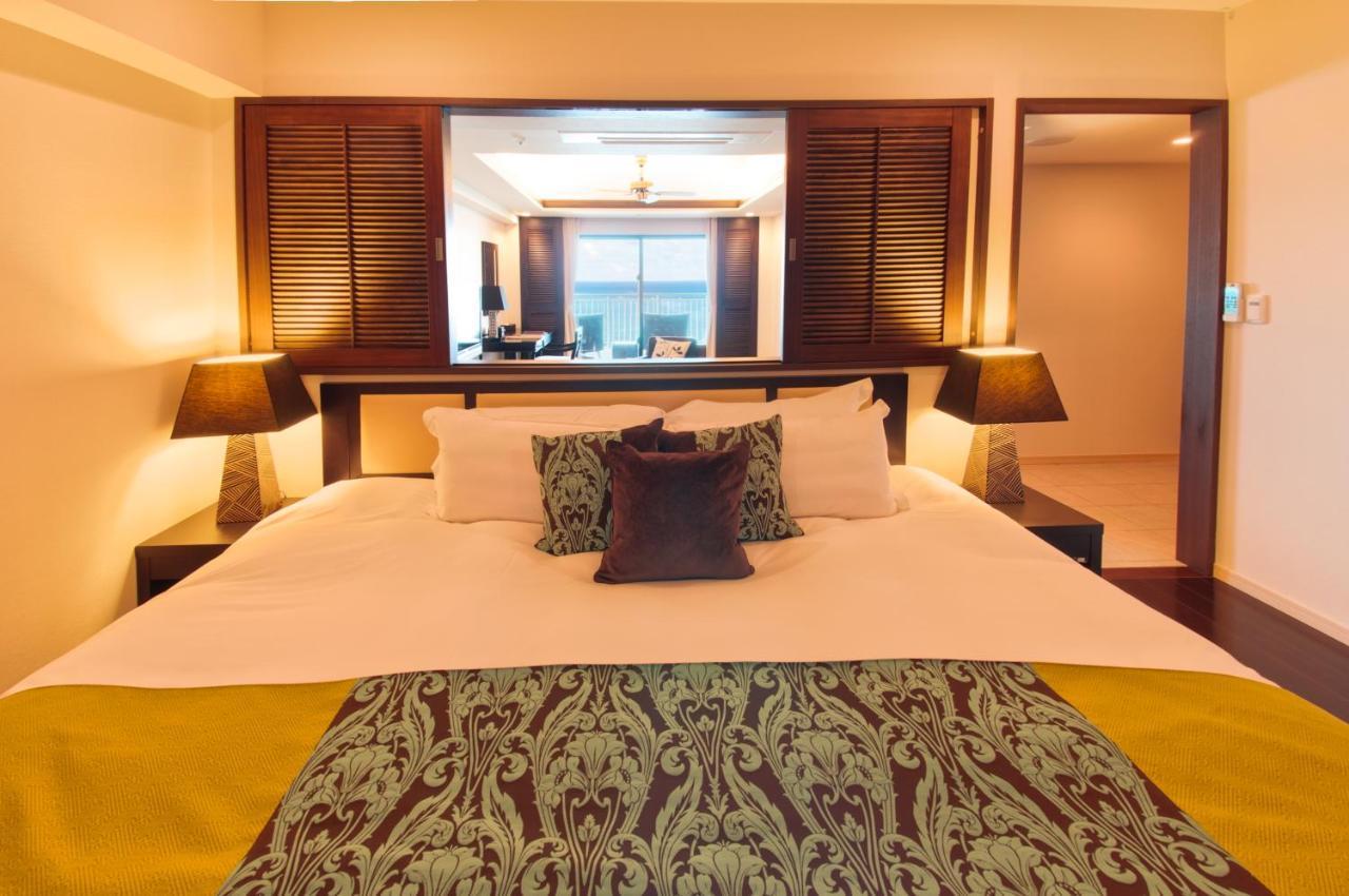 Kafuu Resort Fuchaku Condo Hotel Onna Exteriör bild