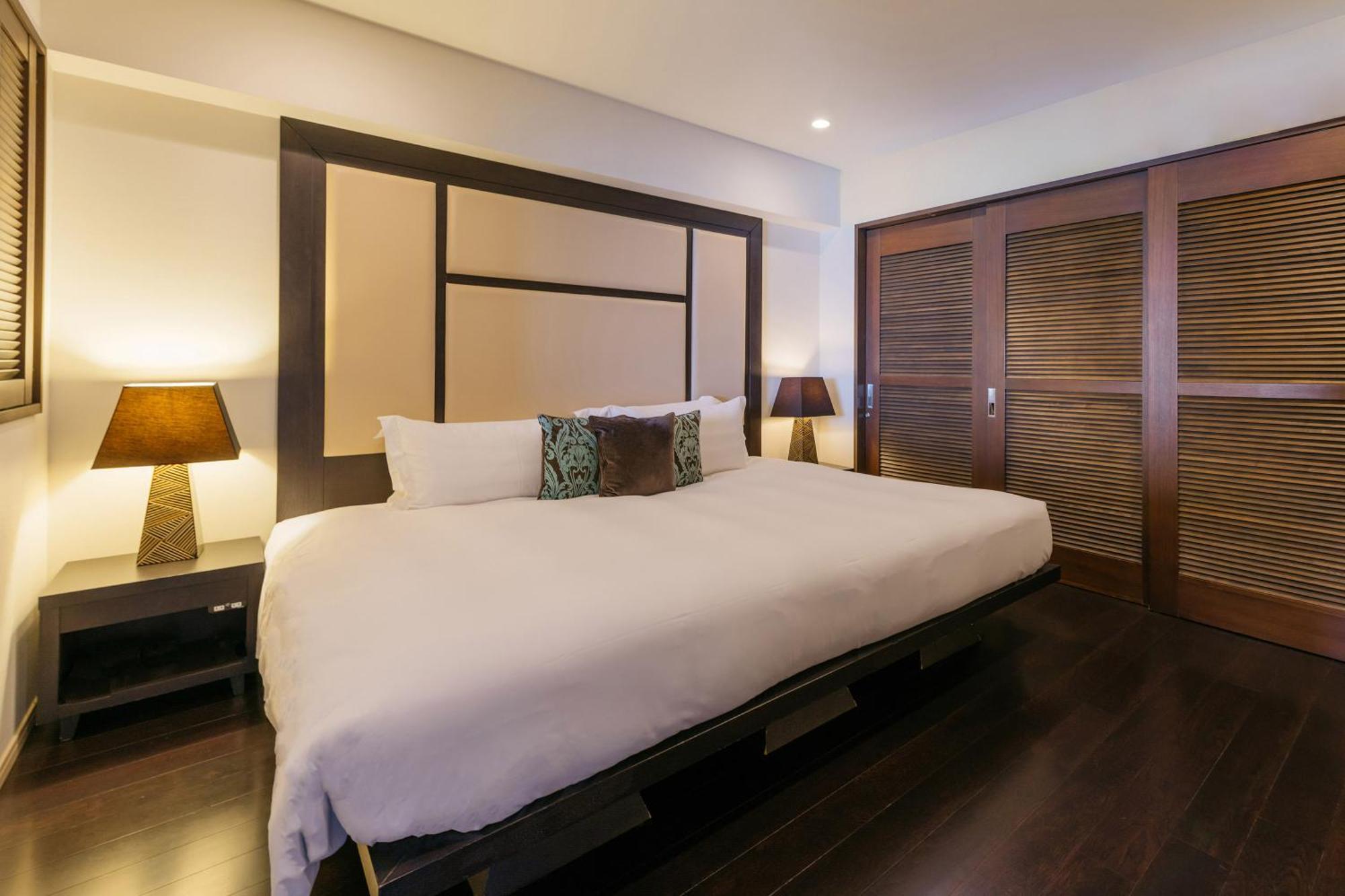 Kafuu Resort Fuchaku Condo Hotel Onna Rum bild